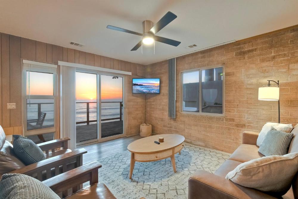 Oceanfront Getaway Ocean Views Fire Pit BBQ Beach Access